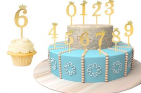 Cake topper dorado con corona numero 6.jpg_1